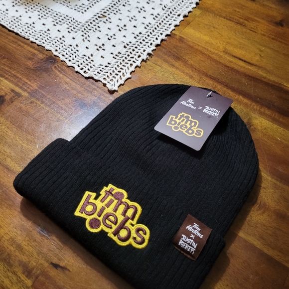 Tim Biebs toque - Justin Bieber x Tim Hortons hat - Picture 3 of 3